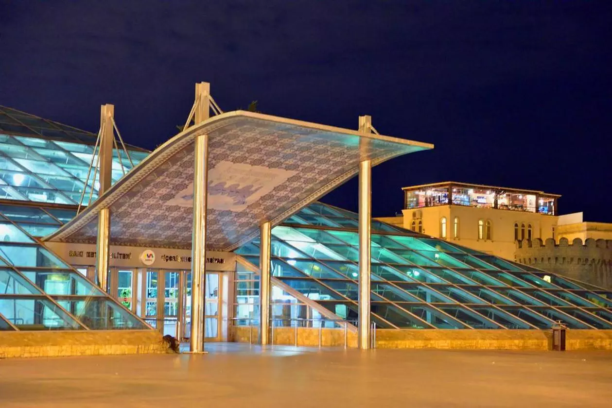 ICHERISHAHIR_SHABAVIZ (8).jpg